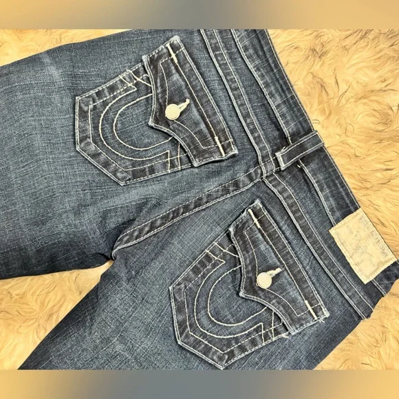 True Religion Jeans with Rhinestone buttons - Picture 4 of 7